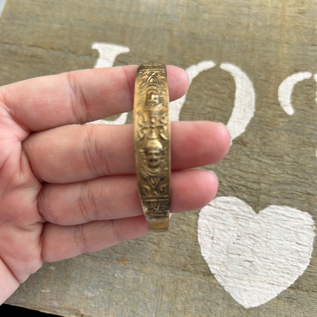 Buddha Vintage Gold-Tone Engraved Bangle Bracelet